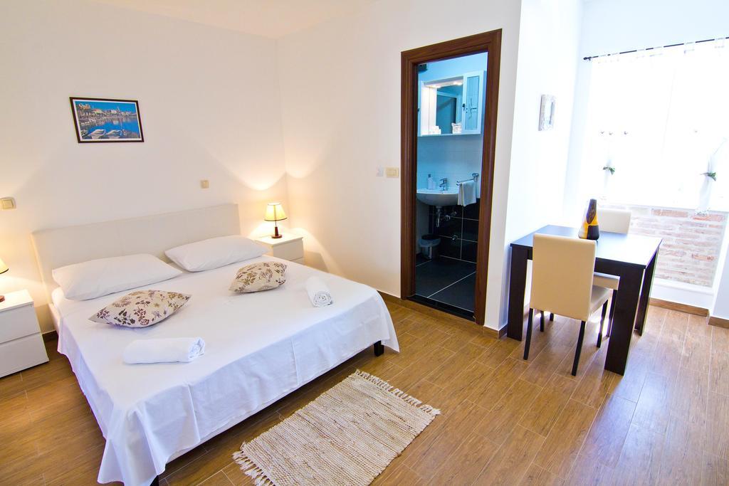 Luxury Old Town Apartament Split